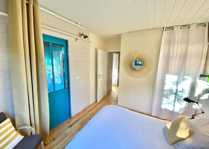 La Maison Bleue *