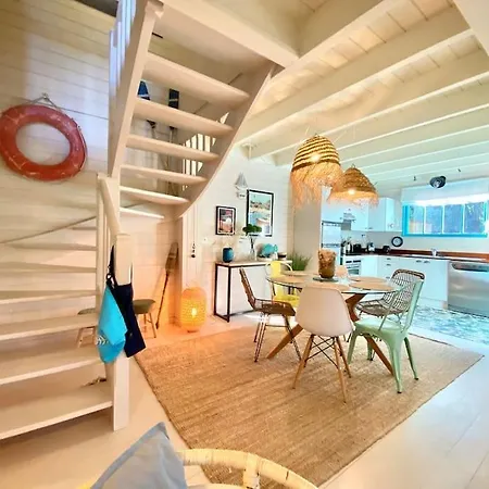 La Maison Bleue *